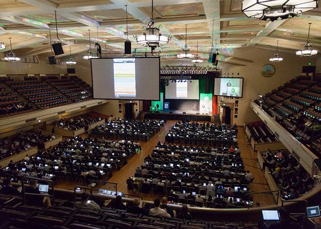 What was the FinTech news at Finovate 2015?