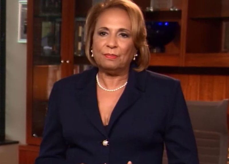 Alumni Club Honors Entrepreneurial Pioneer