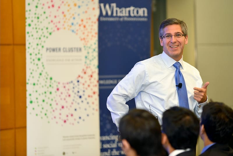 洋書 Directors' Liabilities Amazon.com: Corporate Finance (Aspen Casebook Series