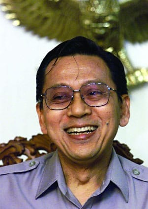 Indonesia's Financial Rudder: Dr. Boediono, GRW’79