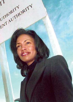 Community Builder, Public Finance Specialist: Suzanne Shank, WG '87