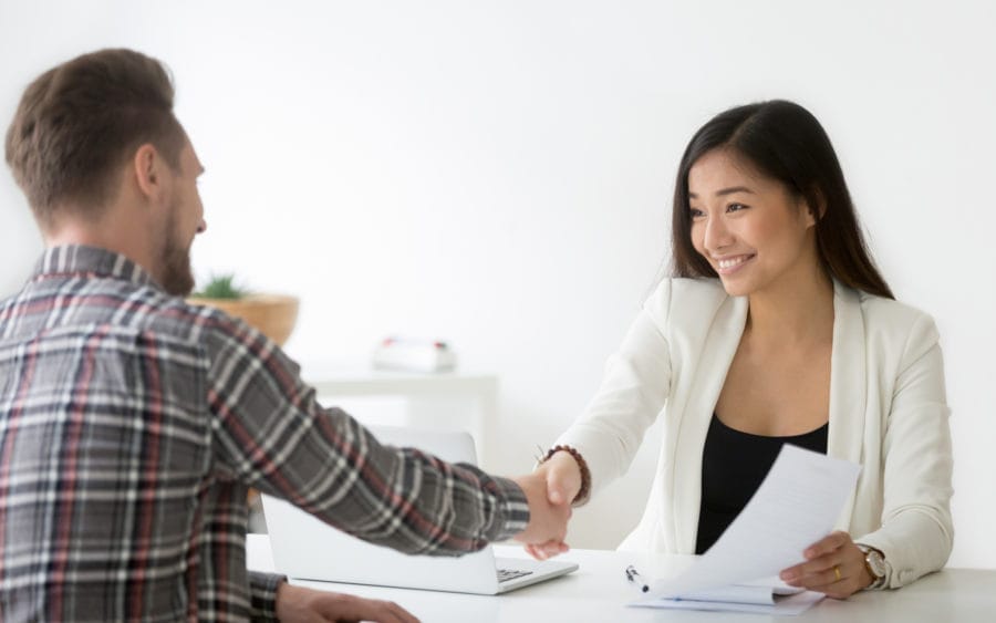 Bucking the Passive Candidate Hiring Trend