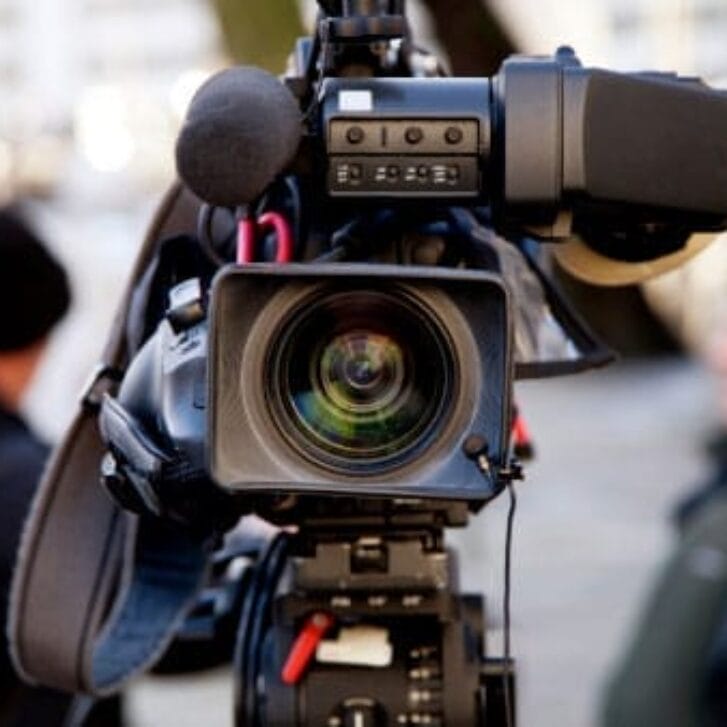 Insights on Why Entrepreneurs Should Approach the Media