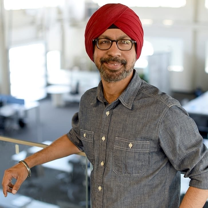 Portrait of alumnus Punit Soni.